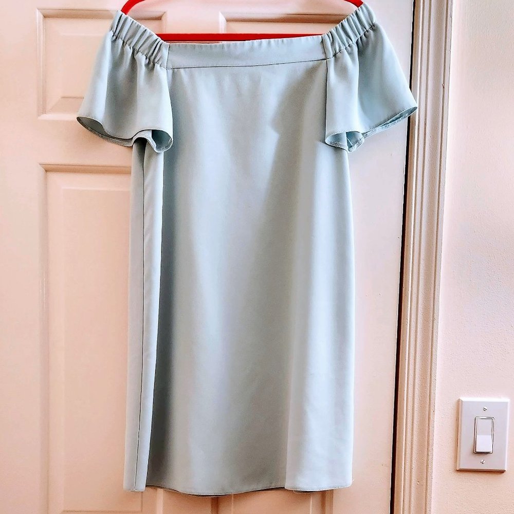 TopShop Baby Light Blue Off Shoulder Lined Dress size 6. Fits sizes S, M, PM - Picture 1 of 11